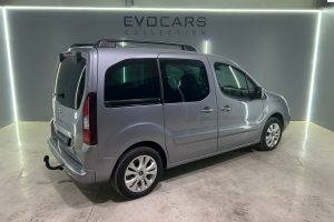 EAMQ5568
